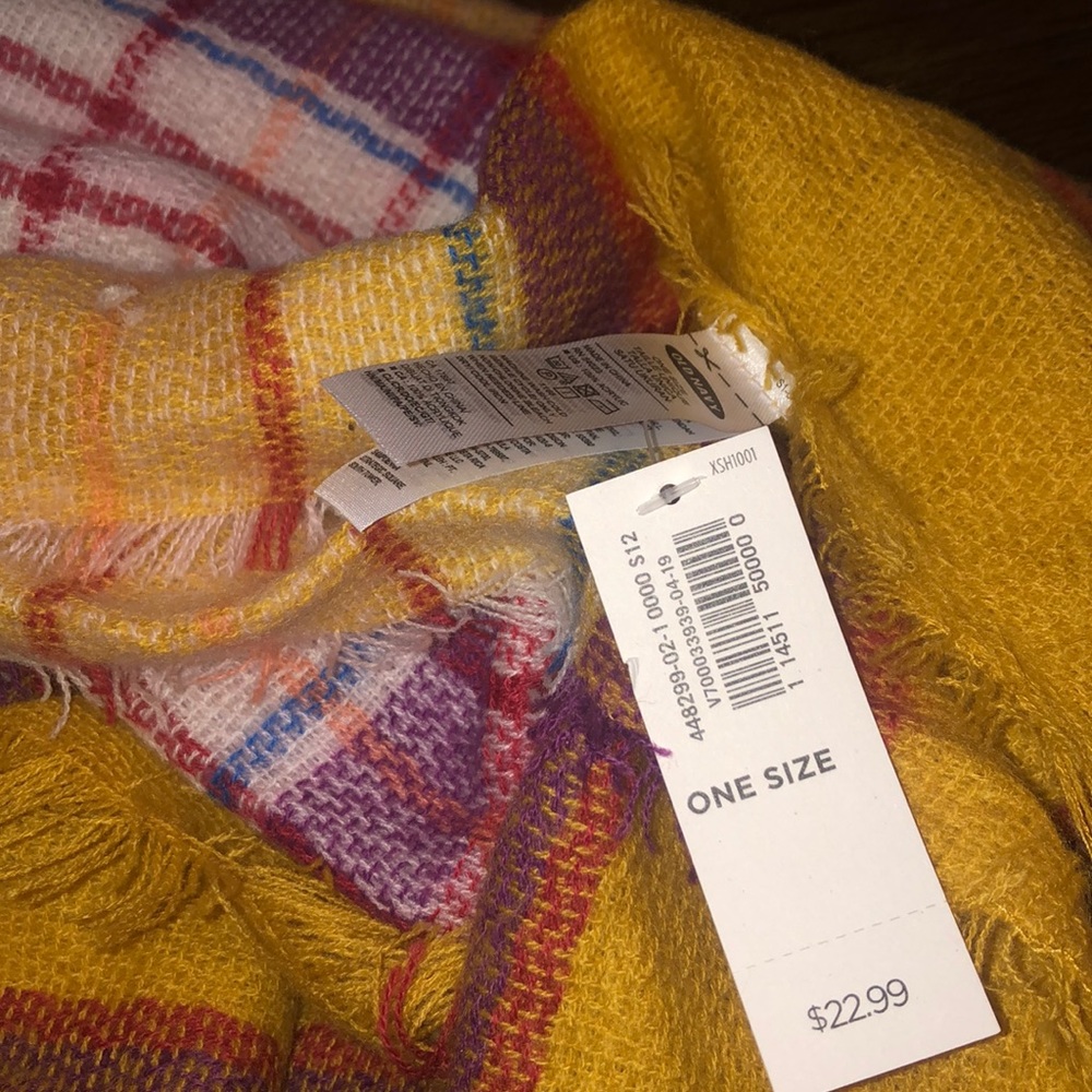 Scarf! - Picture 3 of 3